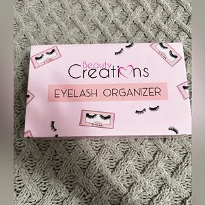 Beauty Creation eyelash organizer